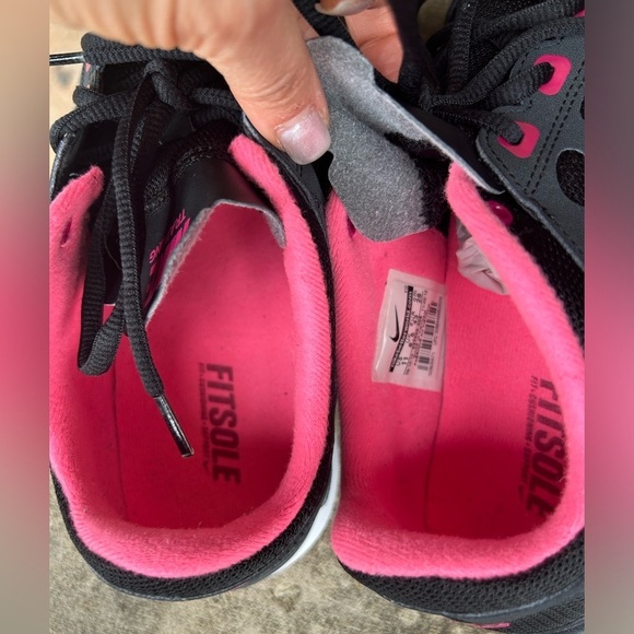 Nike Training Black & Pink Athletic lace up sneaker shoes Sz-11. G - Picture 7 of 8